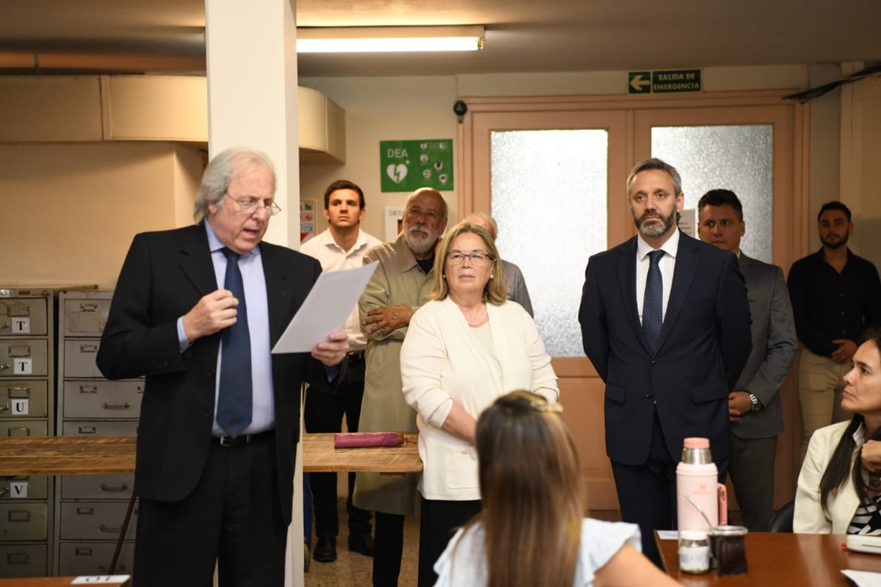 Imagen sobre Comenzó el escrutinio definitivo en Entre Ríos