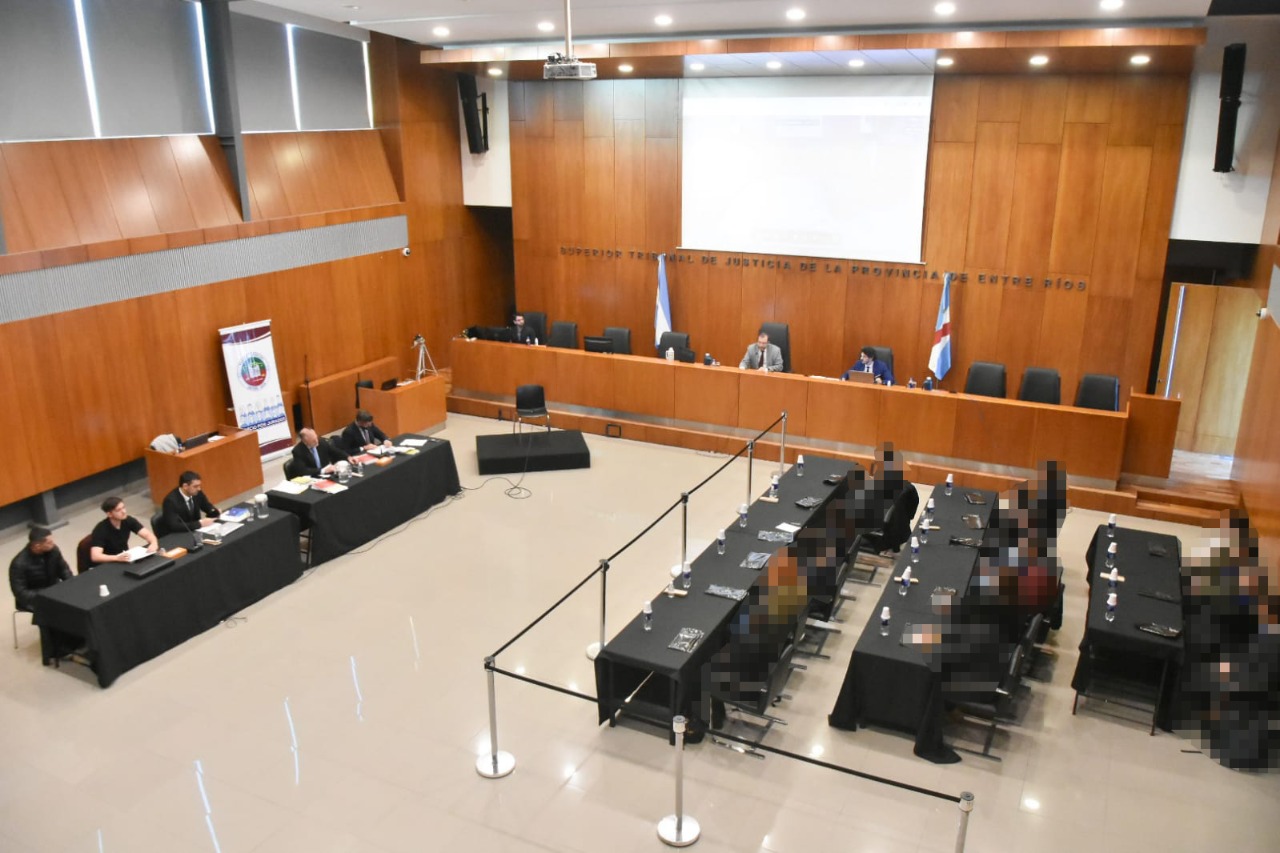 Sorteo de ciudadanas/os  que podrán ser convocados para la selección de jurados populares